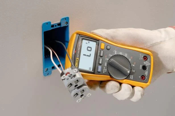Fluke 117 Electrician's Multimeter